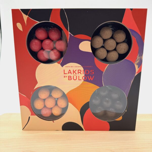 Lakrids by Bülow SMALL LOVE SELECTION BOX 175g